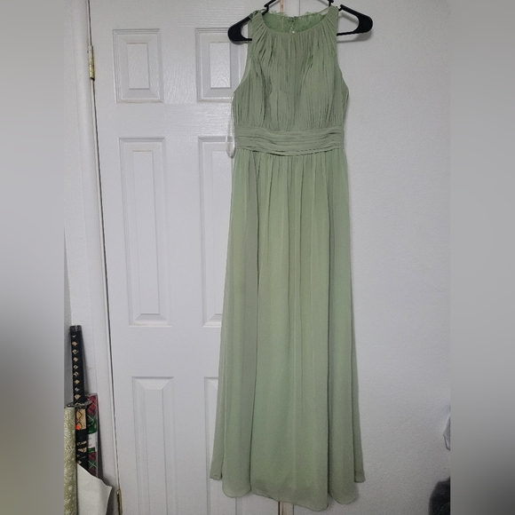 Elegant Green Maxi Dress From Azazie - Picture 4 of 15